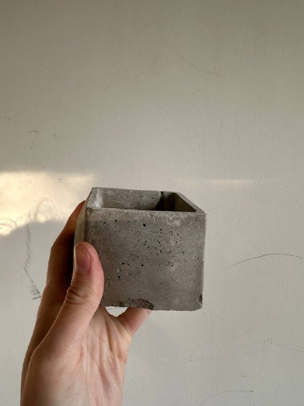 Горшочки из бетона ручной работы