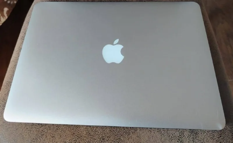 Apple MacBook Air 13