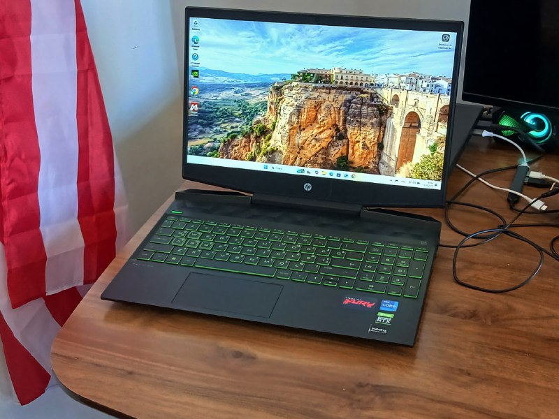 Игровой ноутбук HP Pavilion Gaming 15-dk2077nt