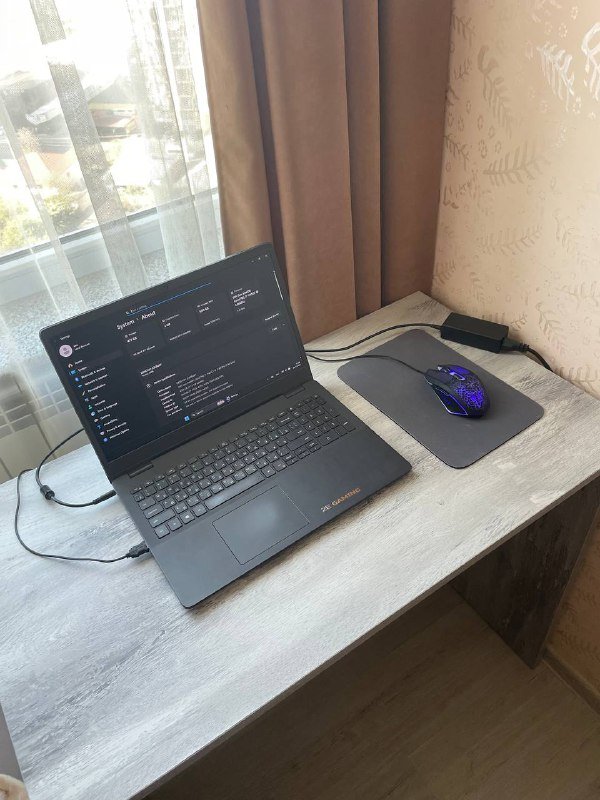 Ноутбук Dell 3