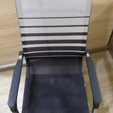 Офисное кресло 3