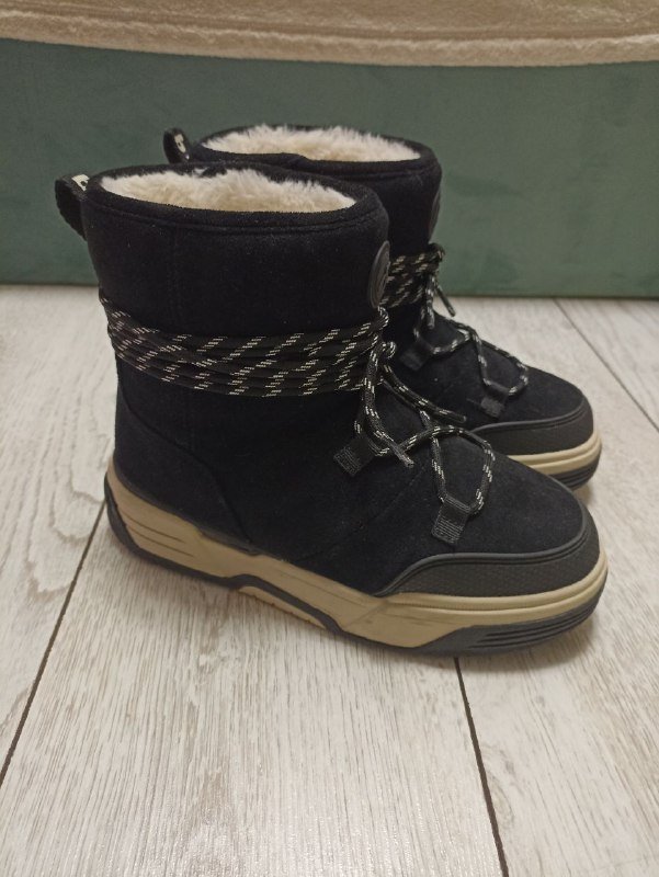 Теплые полусапоги Bronx 37-38 размер 5