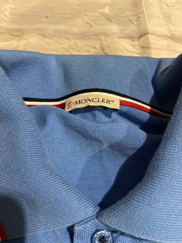 Moncler T-shirt size M 8