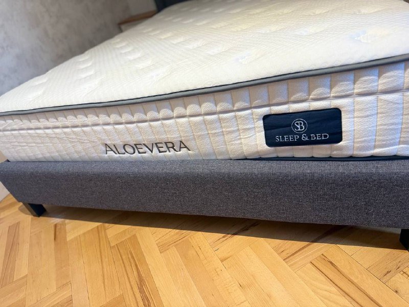 Три кровати с матрасами 180x200 и 160x200 3