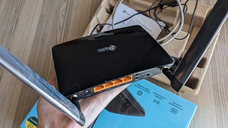 4G LTE роутер TP-Link TL-MR6400 2