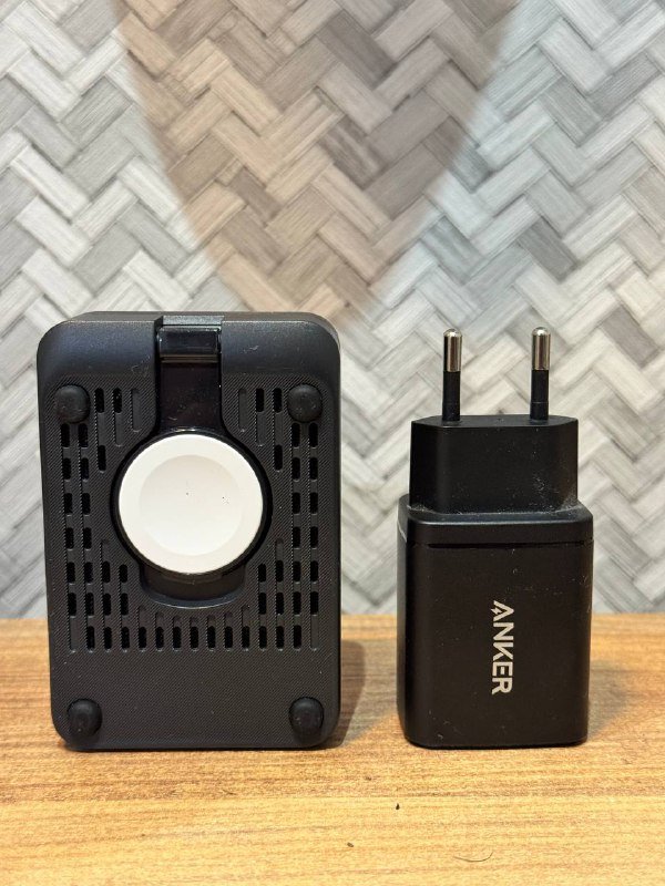 Зарядная станция Anker MagGo 3 в 1 4