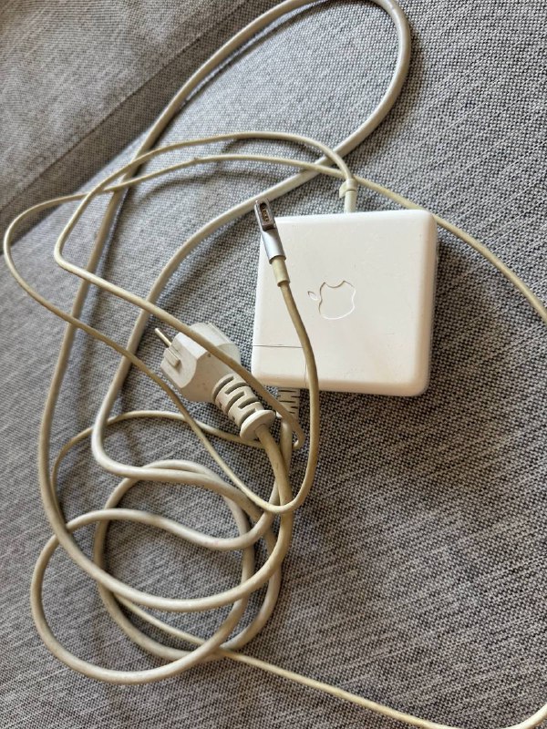 Зарядка для macbook Apple MagSafe 85W