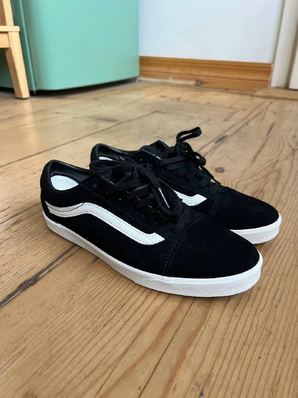 Vans Old Skool, увлажнитель Xiaomi, скороварка, бижутерия 1