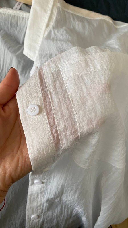 Юбка с зебровым принтом, прозрачная белая рубашка, джинсовые шорты 5