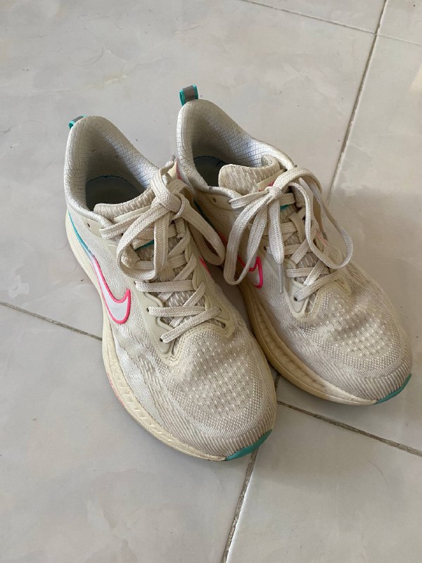 Кроссовки женские Nike 37 размер 2