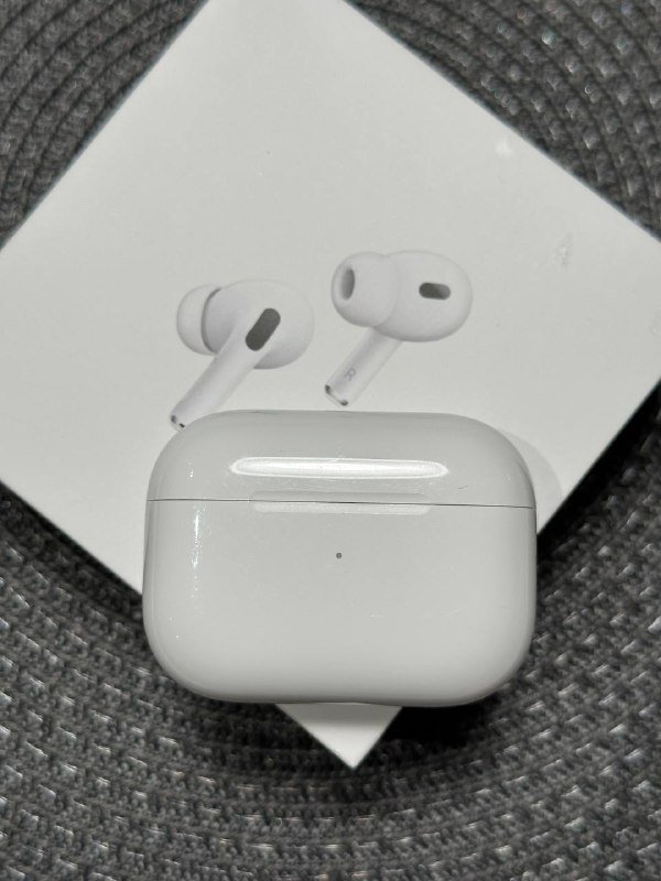 AirPods Pro 2 Lightning 2