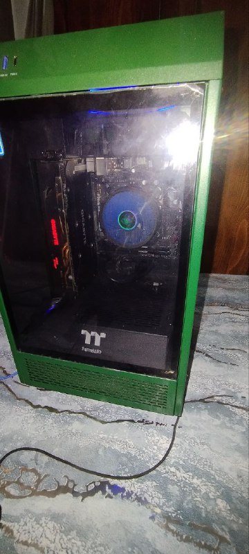ПК полный комплект, монитор LG 1080p 24', мышь Razer, клавиатура, наушники 3