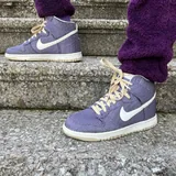 Nike WMNS Dunk High кроссовки 2