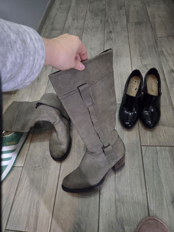 Женская обувь 2 пары, размер 36 6