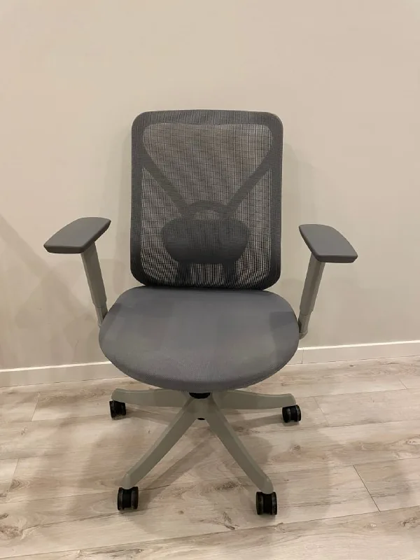Офисное компьютерное кресло Office chair NOEL Doro-MG 1