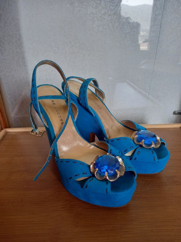 Кроссовки Under Armour 40,5 размера 2