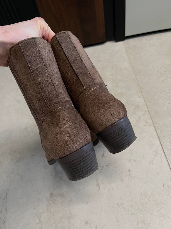 Казаки коричневые размер 39 3