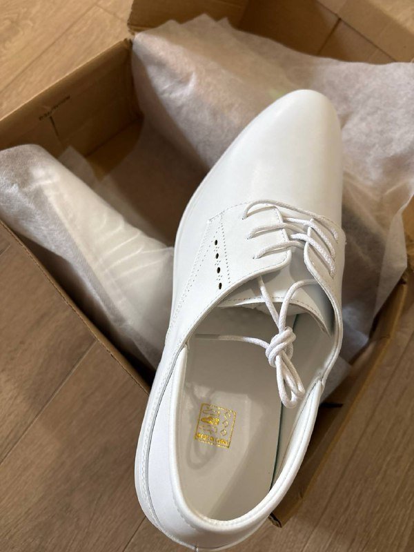 Белые ботинки 42-43 размер