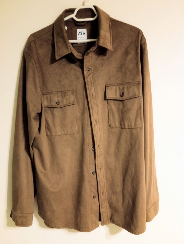 шапка зимняя, шарф, подушки, пиджак Lacoste, рубашка Zara, коробка для белья 7