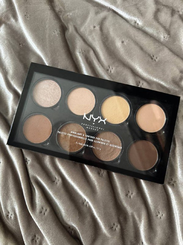 Палетка для контуринга и хайлайтера NYX highlight & contour palette