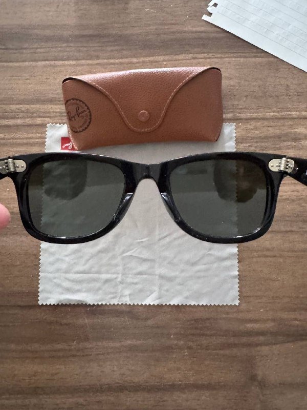 Ray-Ban Wayfarer Classic 3
