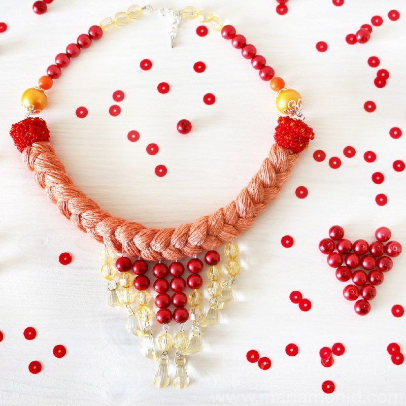 Колье Autumn berries 2