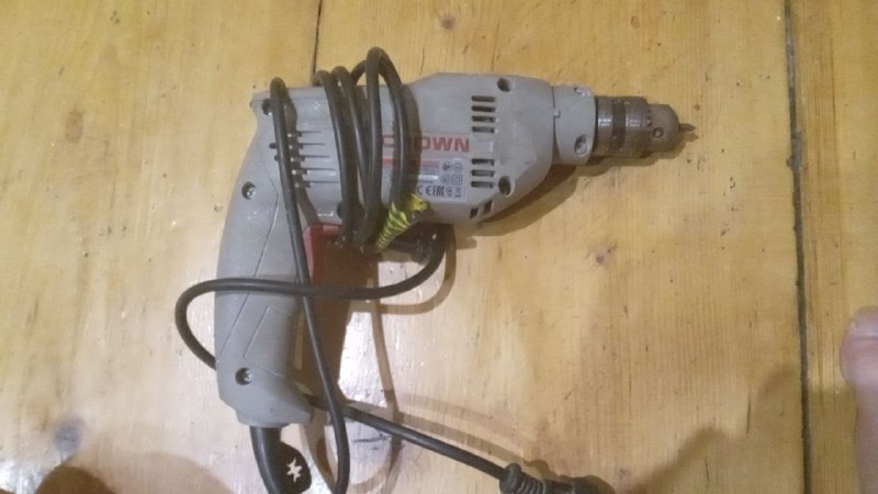 Дрель Crown 400w