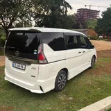 Nissan Serena 2016 4