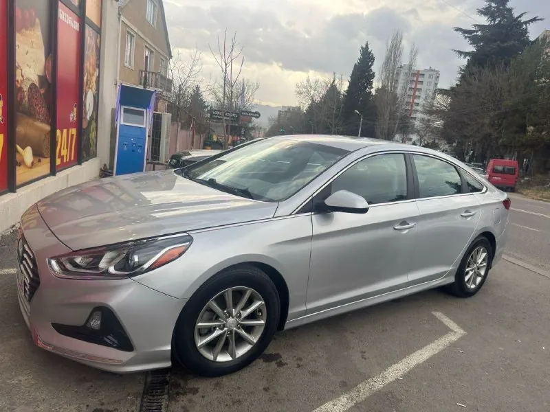 Hyundai Sonata 2019 1