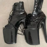 Стрипы Pleaser 1