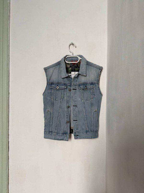 кожаные куртки, свитера 8