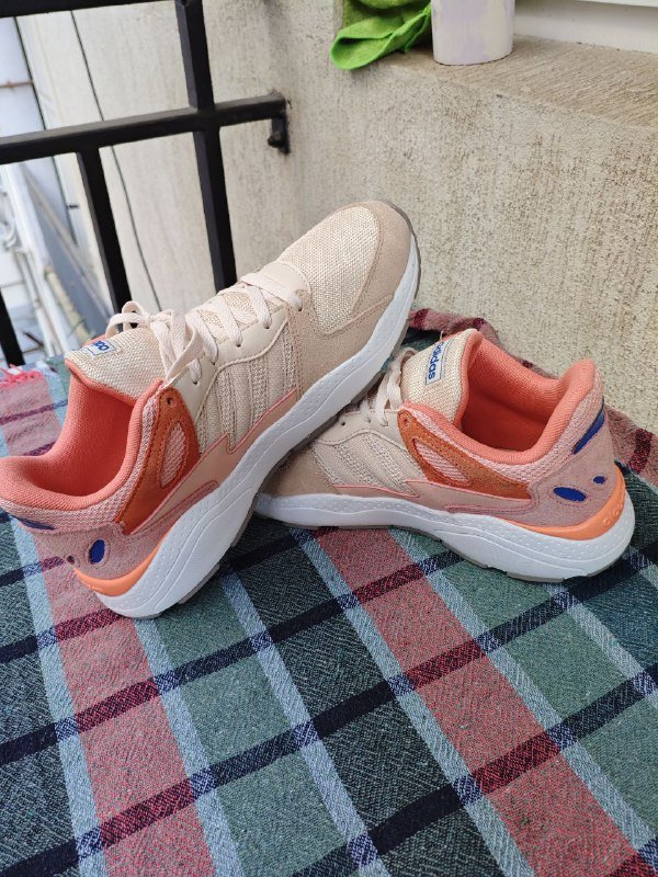 беговые кроссовки Adidas Originals Crazy Chaos Linen Cloudfoam Running 4