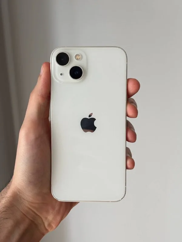 iPhone 13