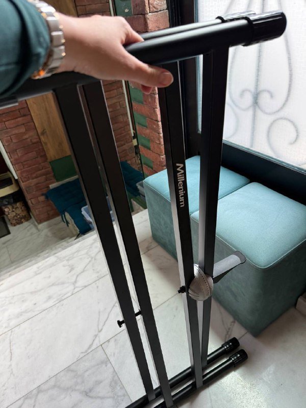 Подставка под пианино, синтезатор 2