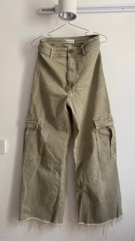 Кофточка Massimo dutty, Джинсы Zara, Батальоны Эконика, Джинсы Levis, Шуба натуральный мех 2