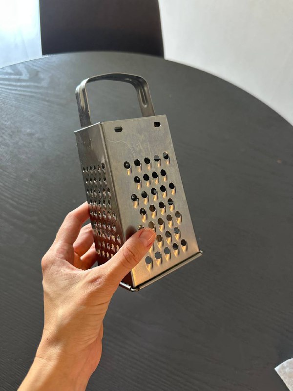 формы под крупы, стаканы, тёрка, миска, молочник, тарелки, кружки 3