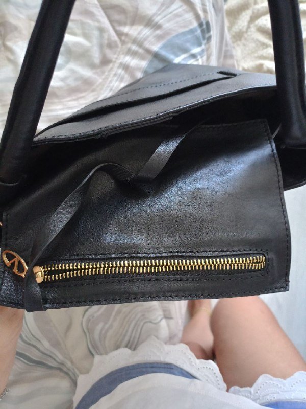 Две женские сумки 5