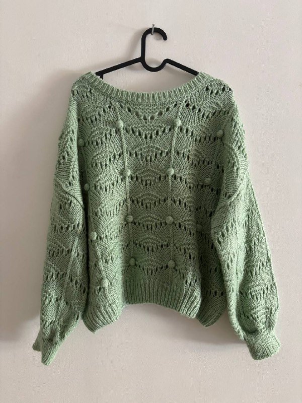 Свитер женский новый размер s-m 2