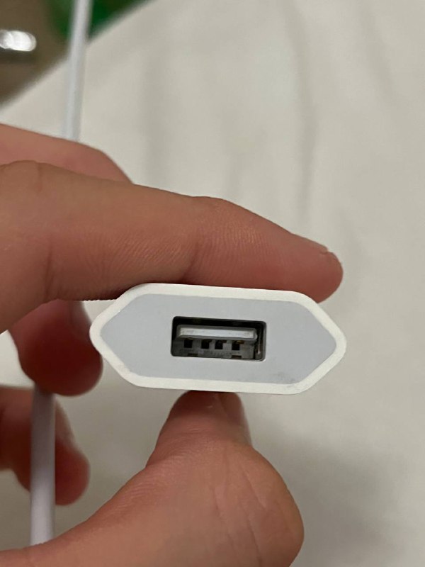 Зарядные устройства Apple USB и Type-C 2