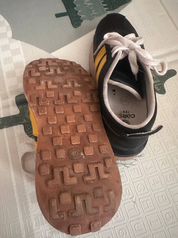 Мужская обувь кроссовки 3