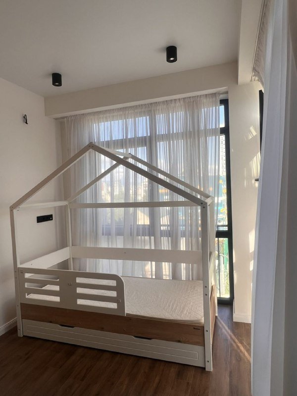 Кровати с матрасами и ящиками для хранения 4