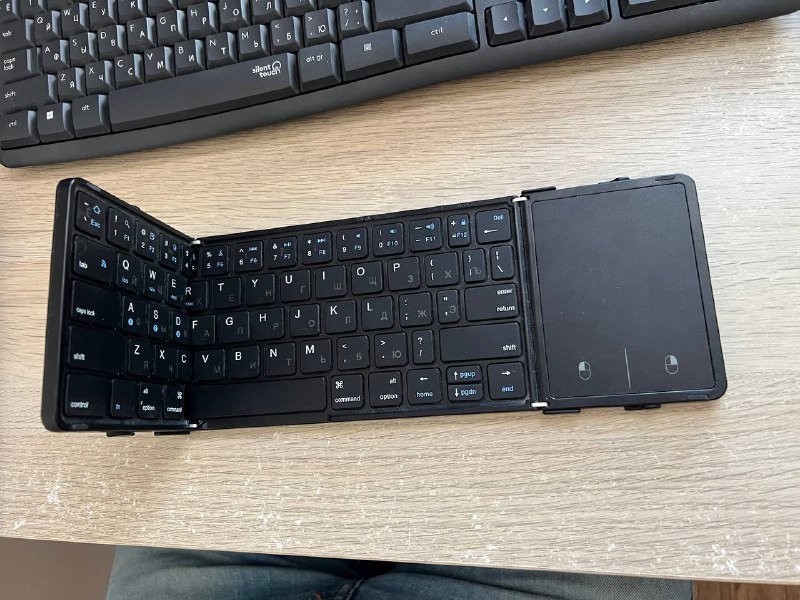 Складная клавиатура с тачпадом Bluetooth RU/EN 2