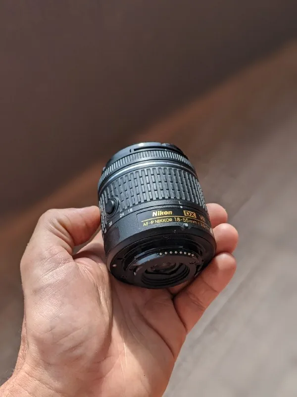 Объектив Nikon 18-55 mm AF-P Nikkor, зарядное, сумка 1