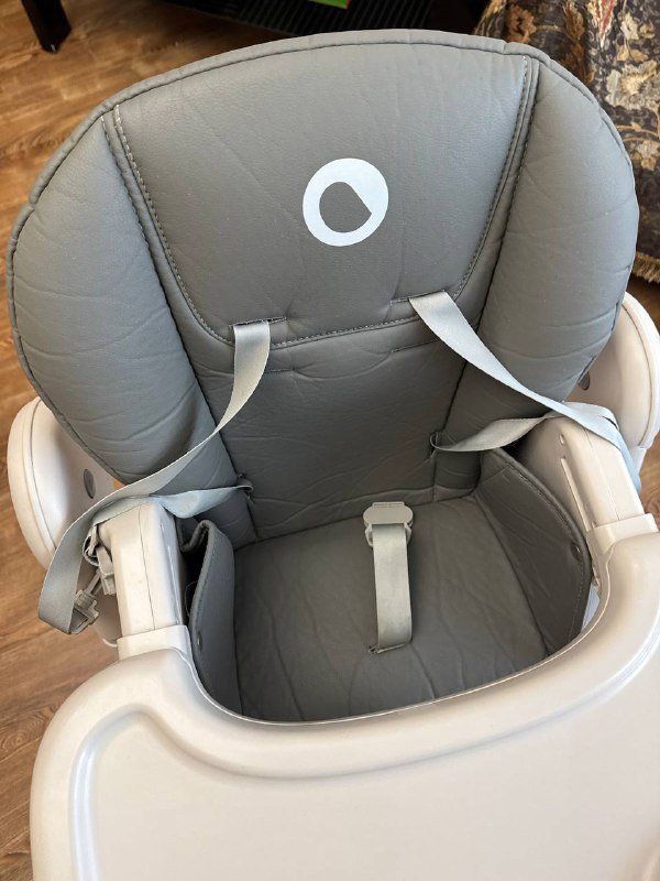 Детский стульчик для кормления Lionelo 4