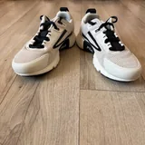 Кроссовки Fila 1