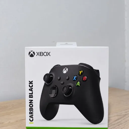 Новий геймпад Xbox Carbon Black