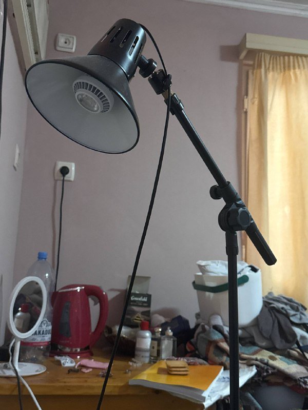 напольный светильник с фитолампой