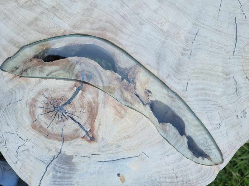 Журнальный стол со стеклянными вставками 7