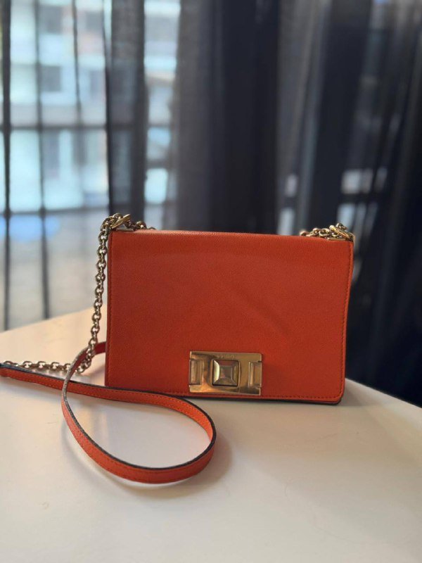 Женские сумки Furla и Guess б/у 4