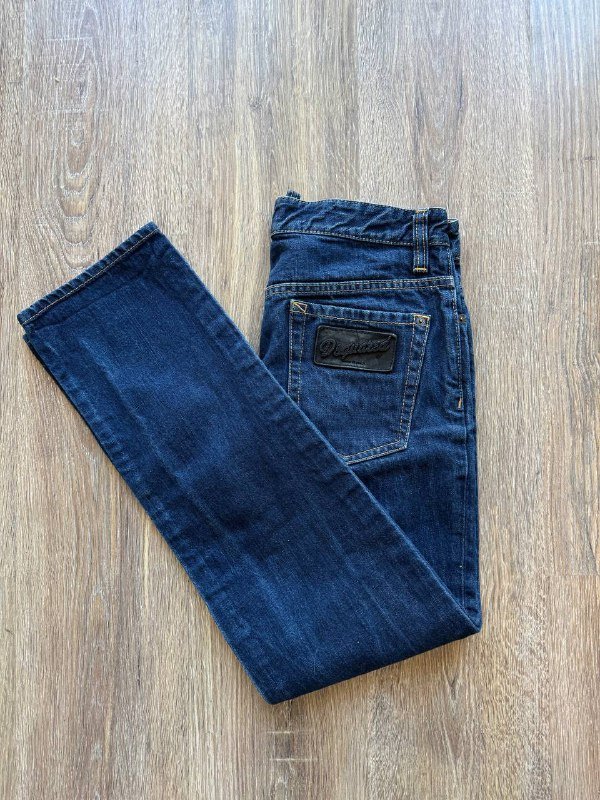 Бананка Eastpak, футболки Roberto Cavalli, Men of Mayhem, C.P. Company, джемпер Napapijri, джинсы Carhartt, Dsquared2, топ Ellesse, кепка Nike 7